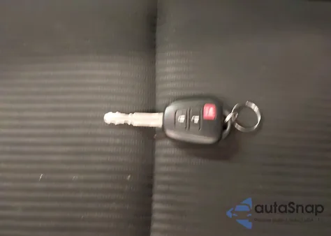 2014 Toyota Rav4 Xle z USA, uszkodzony, nr VIN JTMRFREV5ED095248